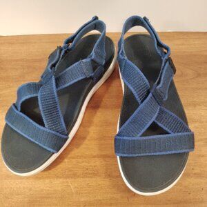 FitFlop Navy & Blue Sandals Size 11